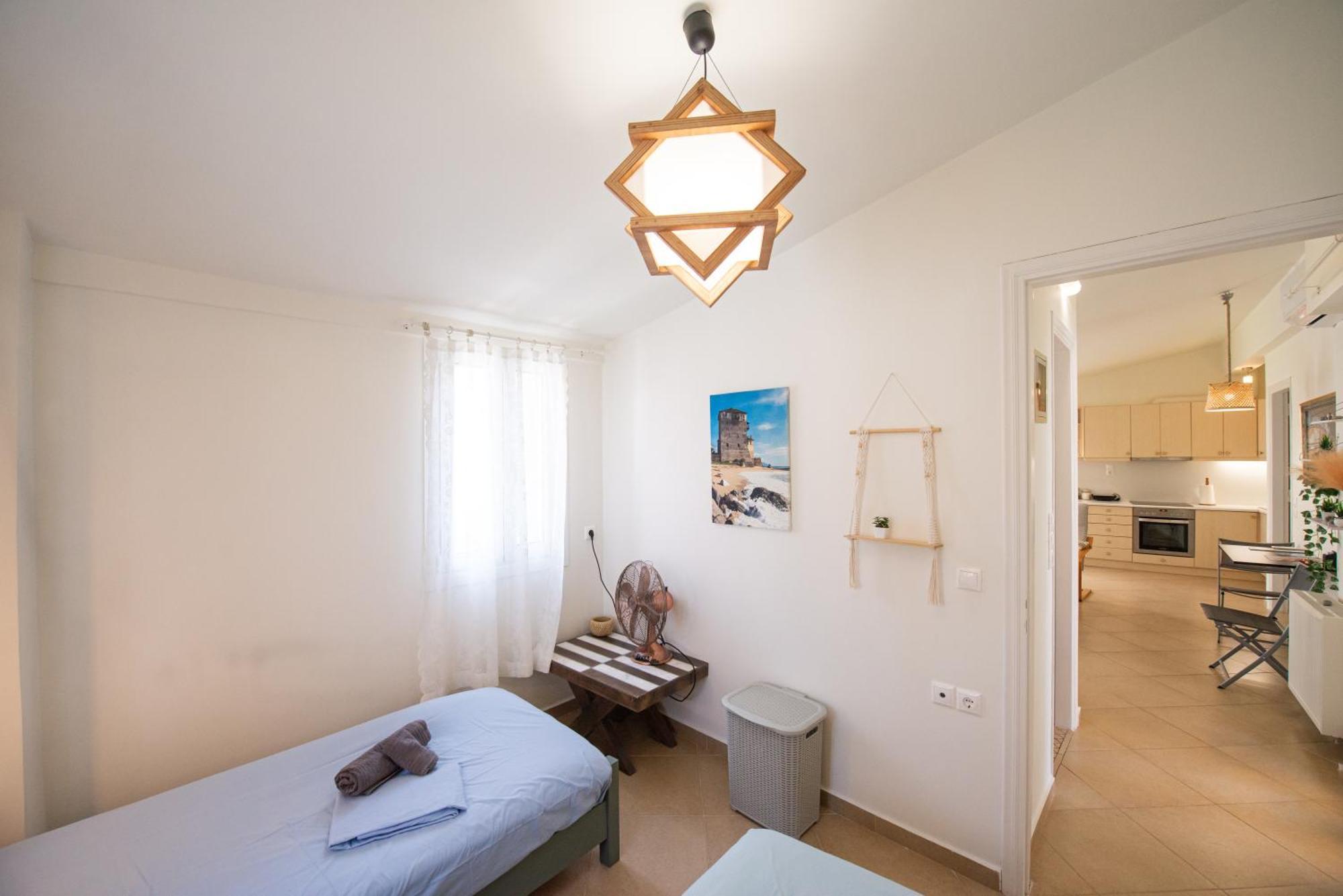 Nadia'S Place Poros Town Luaran gambar