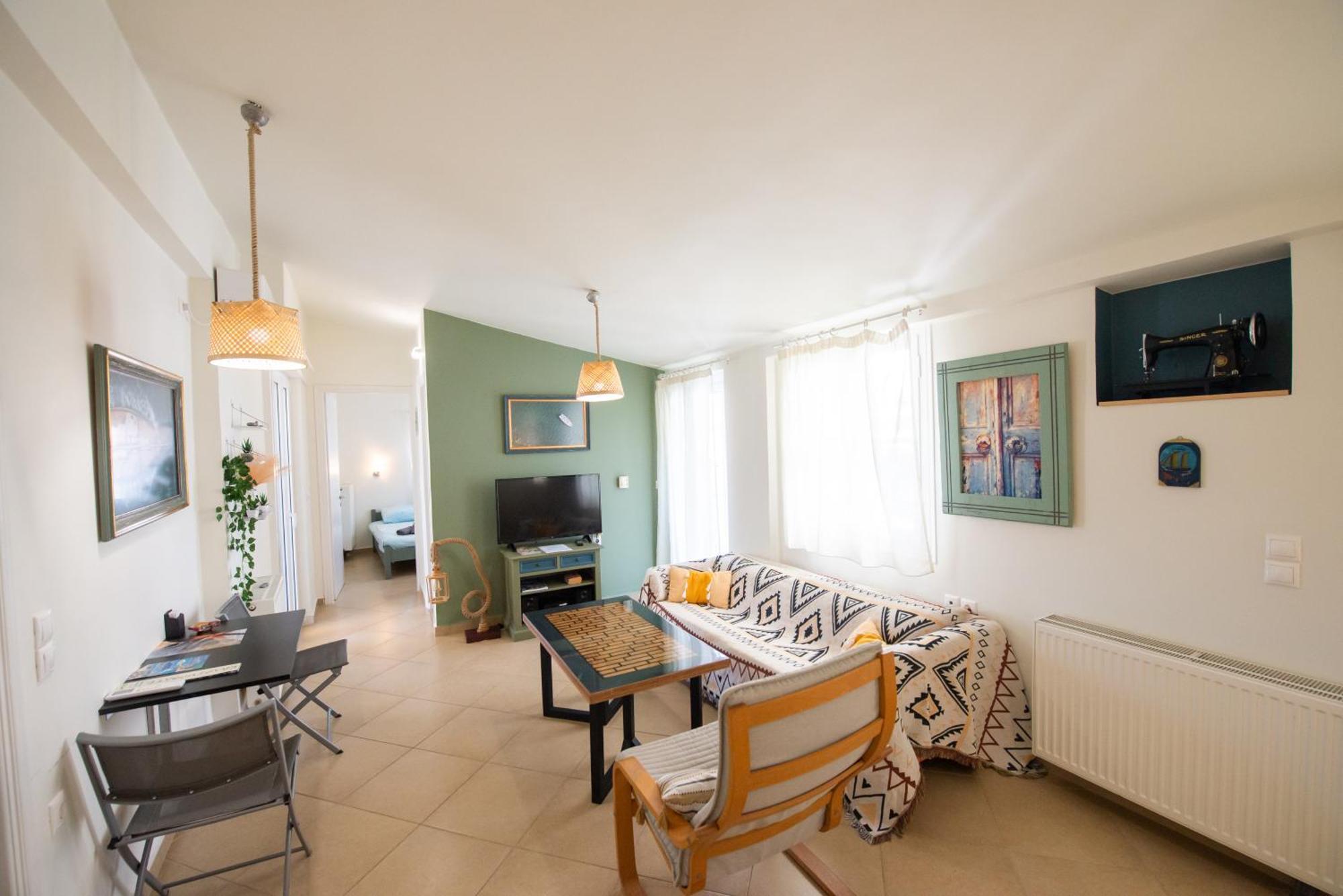 Nadia'S Place Poros Town Luaran gambar